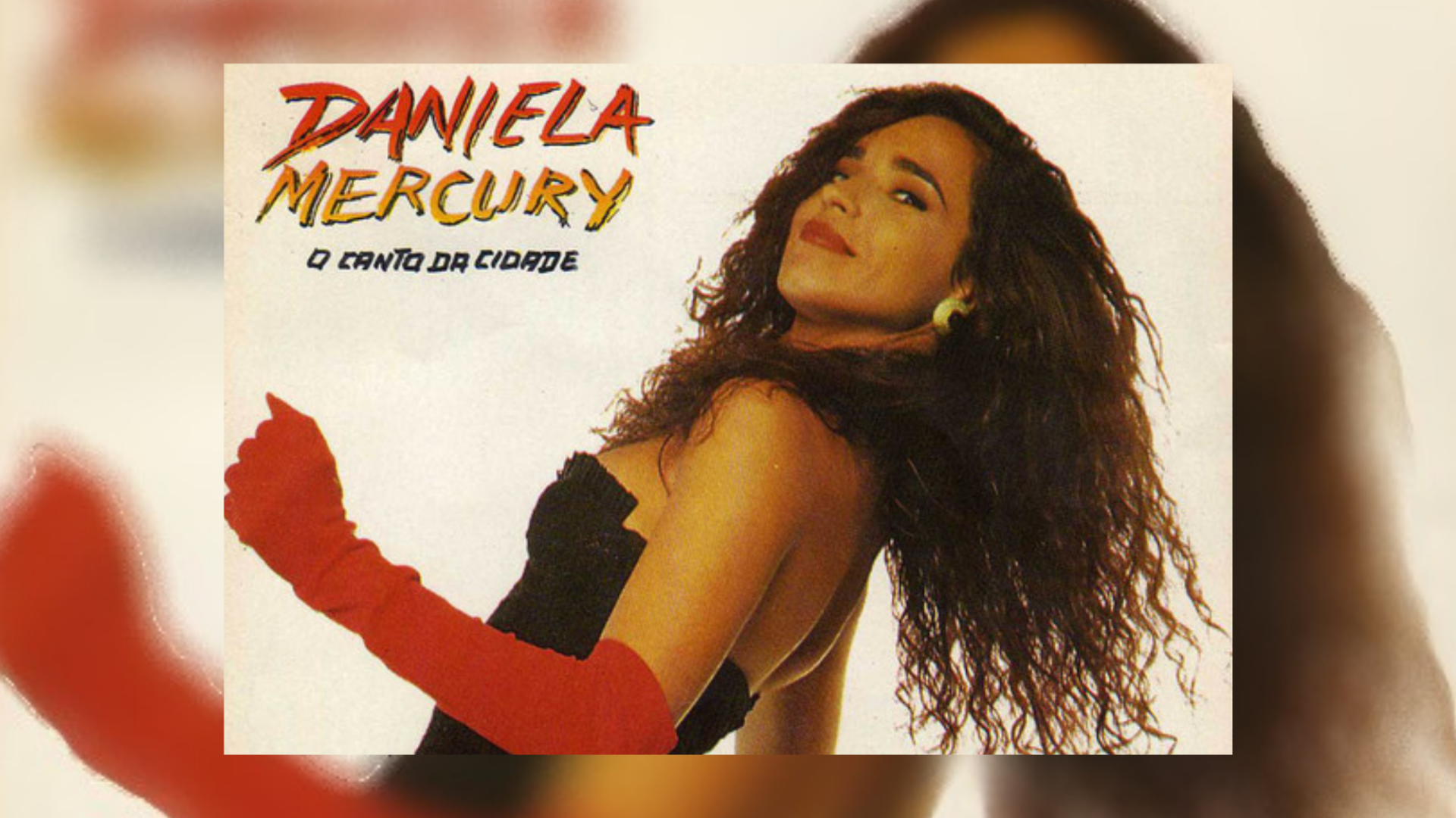 Daniela Mercury em capa de O Canto da Cidade