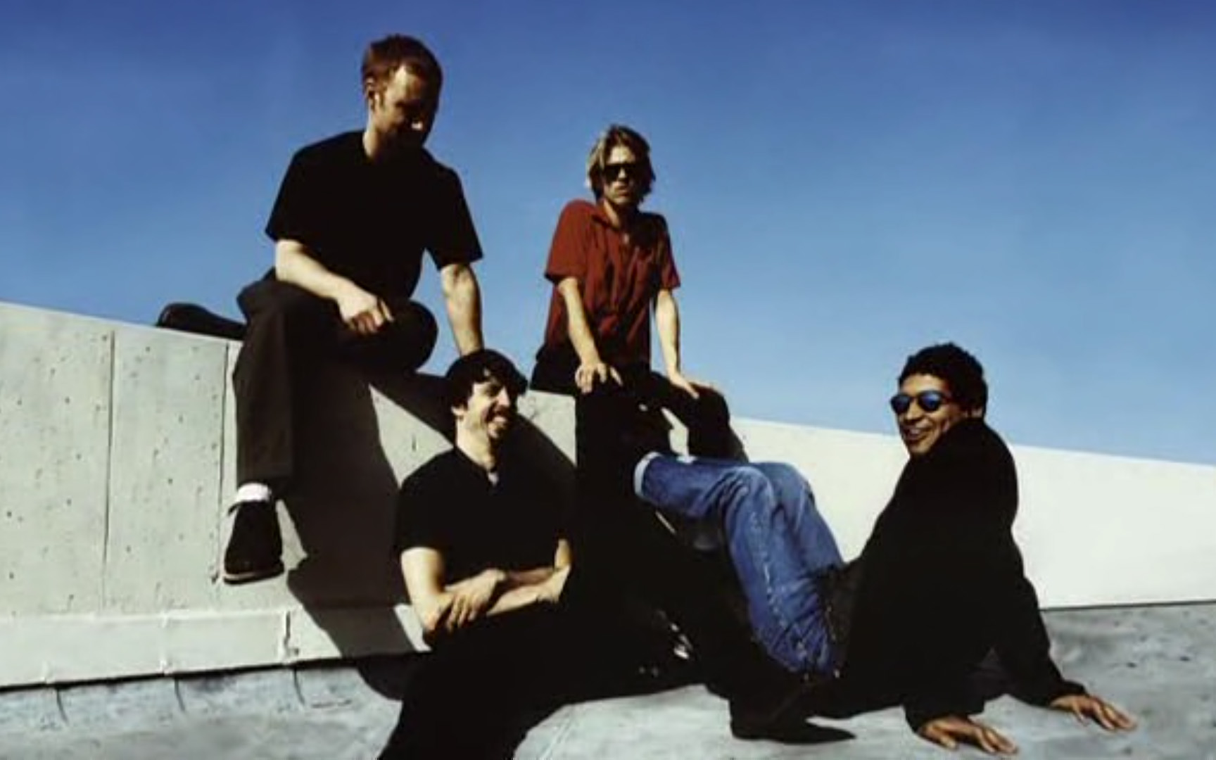 Taylor Hawkins com o Foo Fighters em 1997