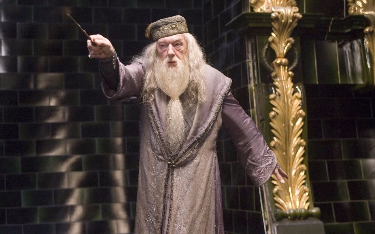 Michael Gambon em cena de Harry Potter e a Ordem da Fênix