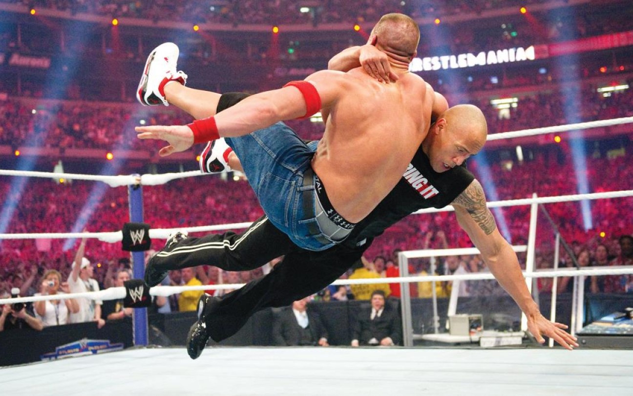 John Cena e The Rock no ringue da WWE