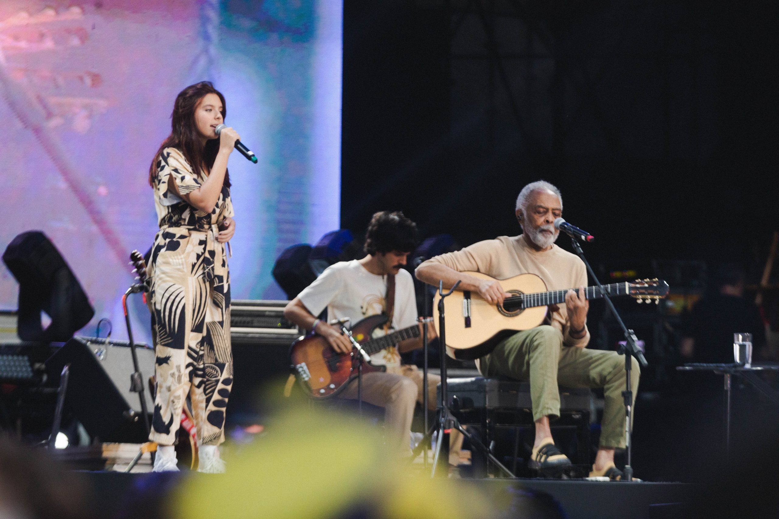 MITA Festival 2022: Gilberto Gil e a neta Flor cantam juntos