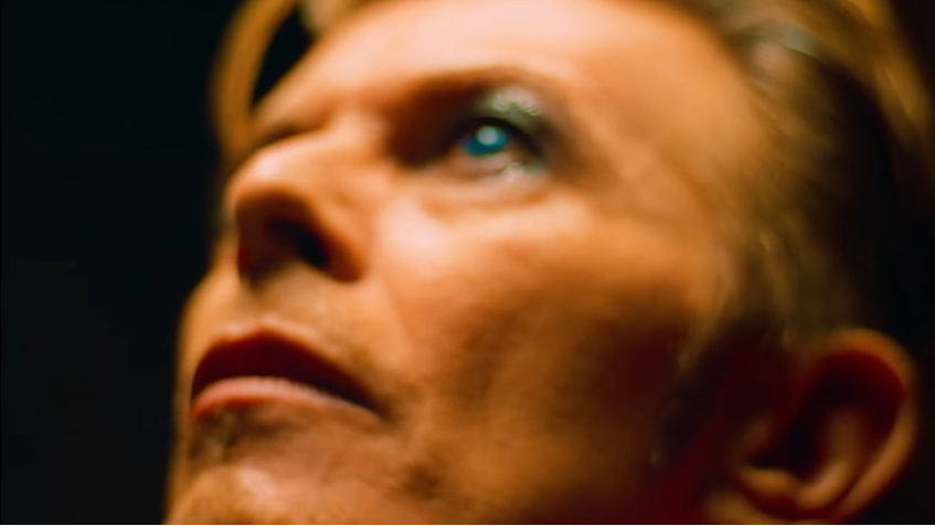 David Bowie no trailer de Moonage Daydream